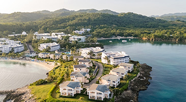 The Signature Level at Grand Palladium Lady Hamilton Resort & Spa